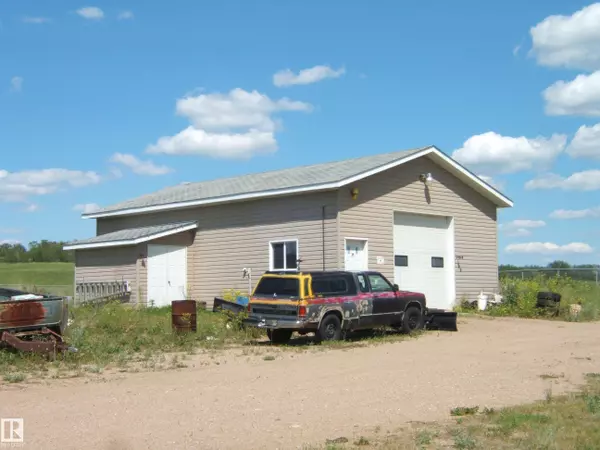 Rural Two Hills County, AB T0B 4K0,545067 RNG RD 120