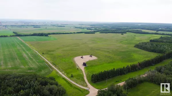 Rural Lamont County, AB T0B 2R0,553ZZ Range Road 201