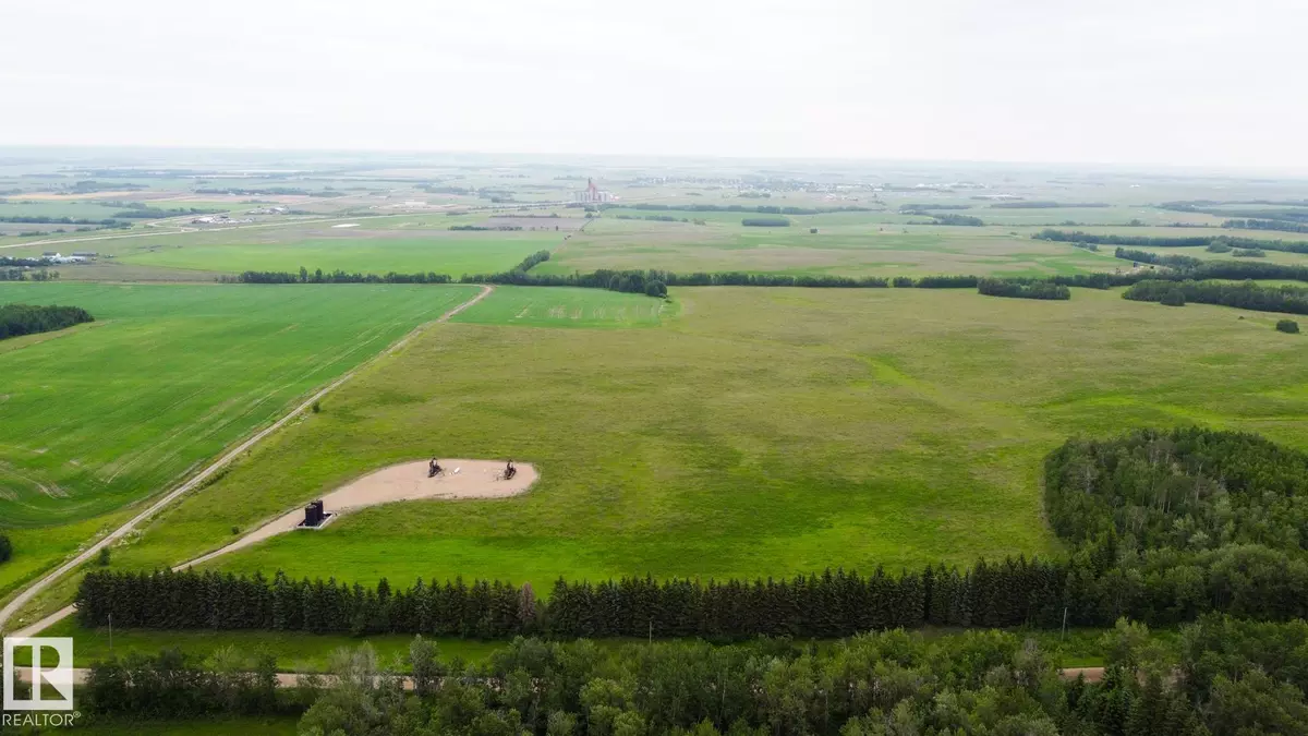 Rural Lamont County, AB T0B 2R0,553ZZ Range Road 201