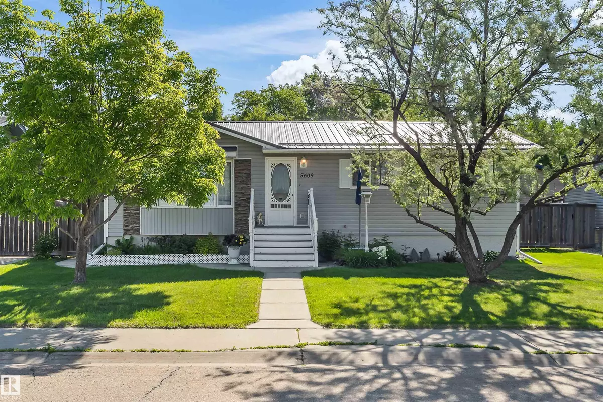 Wabamun, AB T0E 2K0,5609 52 ST