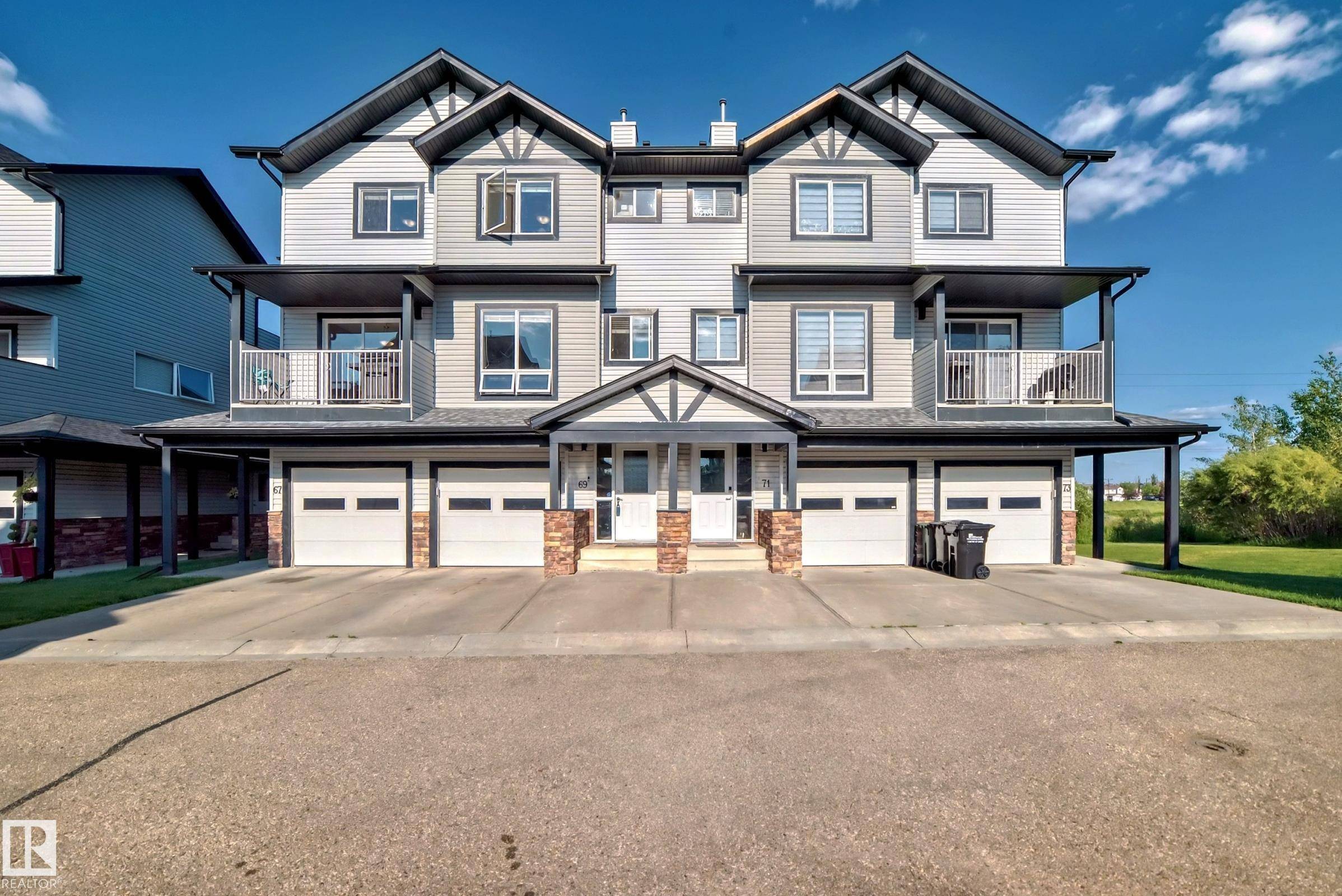 Sherwood Park, AB T8H 0C4,#69 11 CLOVER BAR LN