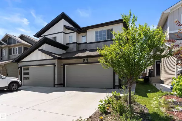 Edmonton, AB T6W 3N3,2520 CASEY WY SW