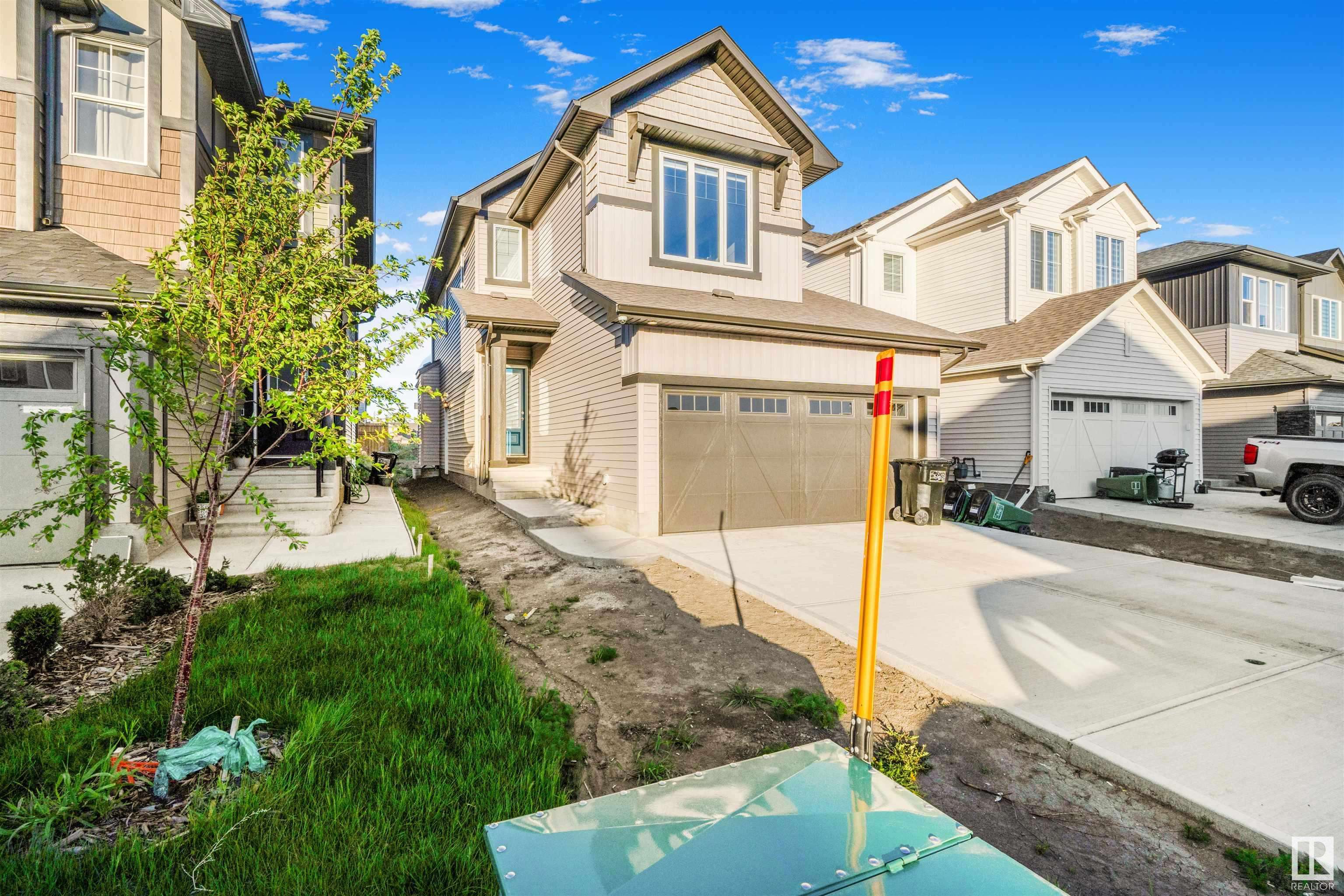 Edmonton, AB T6W 5G4,4791 KINNEY RD SW