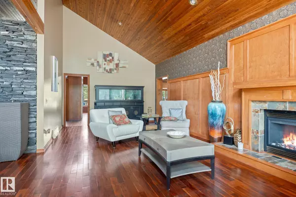 Rural Sturgeon County, AB T8T 0C1,40 54006 RGE RD 261