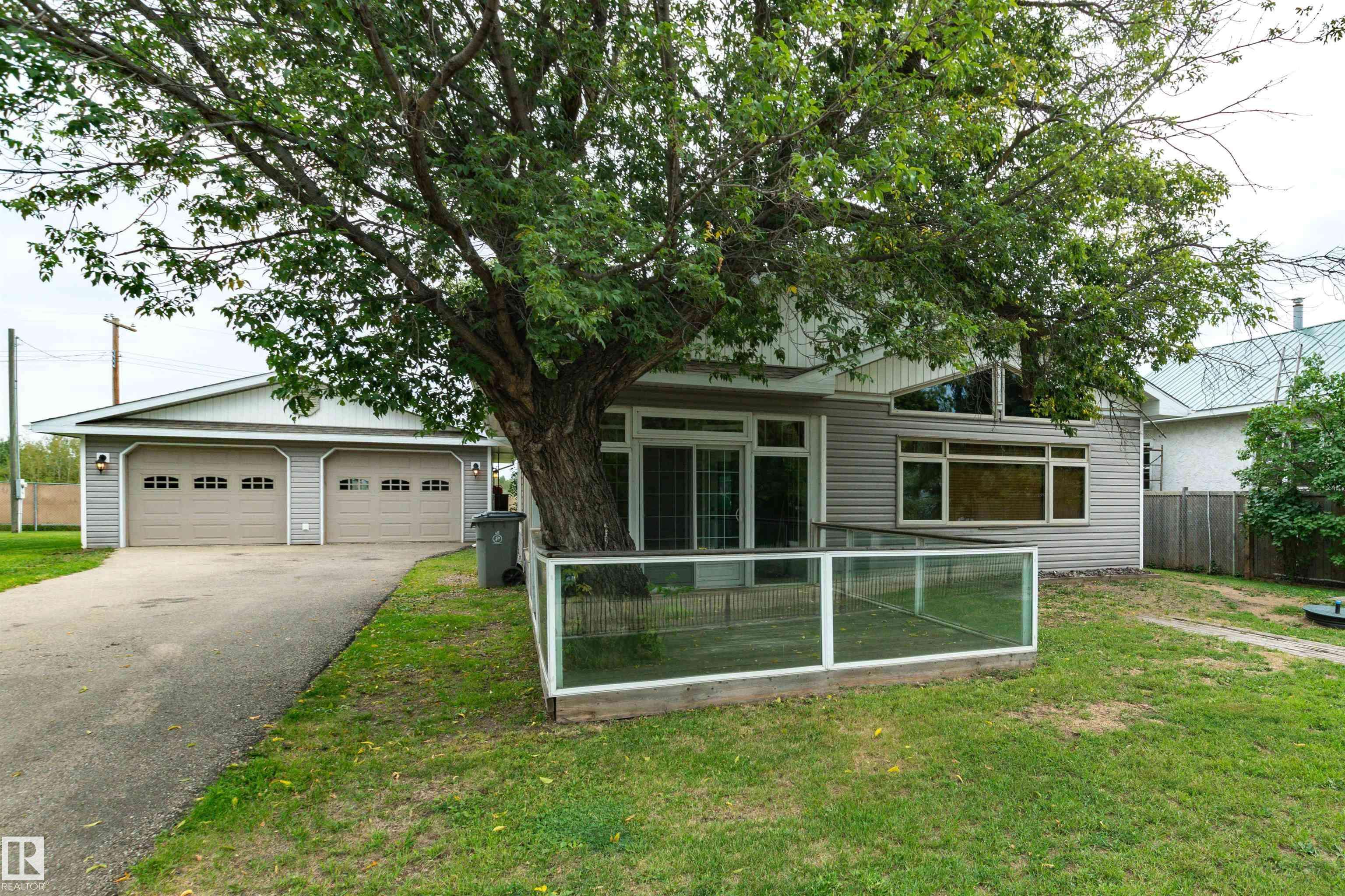 154 1 AV,  Hilliard,  AB T0B 2B0