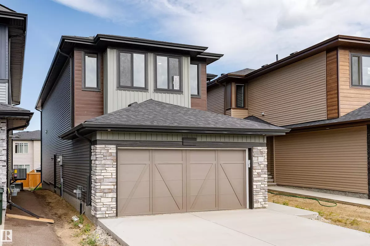 Spruce Grove, AB T7X 3G1,54 GRASSVIEW CR