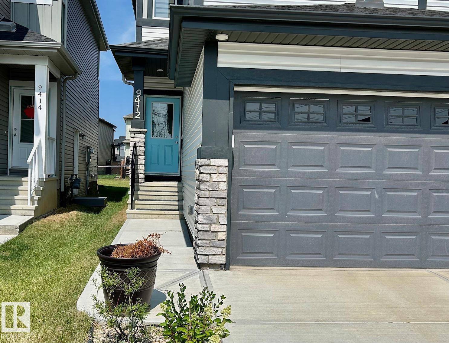 Edmonton, AB T6W 5B6,9412 Colak LN SW SW