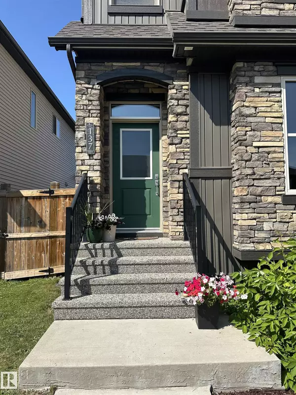 Spruce Grove, AB T7X 0M5,137 GILMORE WY