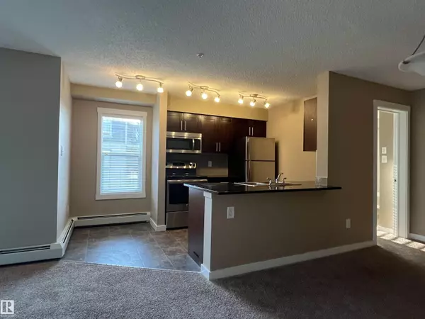 Edmonton, AB T5Z 0N7,#301 18126 77 ST NW