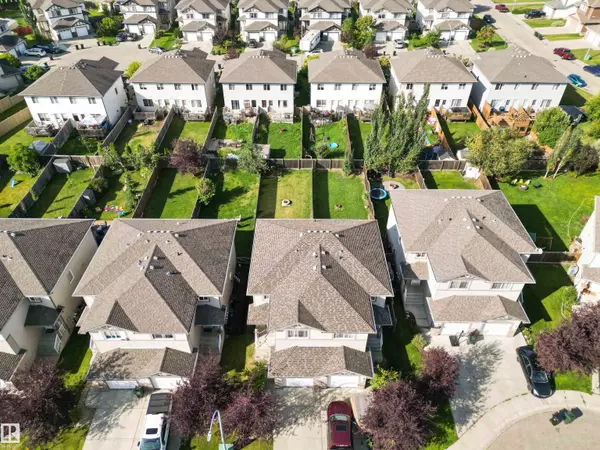 Spruce Grove, AB T7X 0A5,30 HARTWICK LO