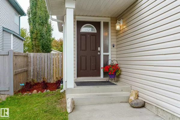 Spruce Grove, AB T7X 0A7,20 GREYSTONE CR