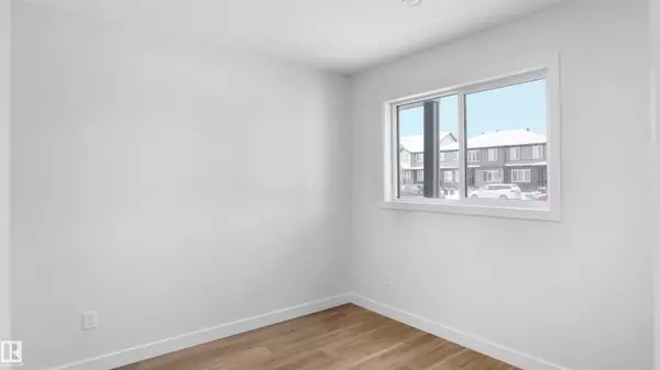 Spruce Grove, AB T7X 0Y6,100 COPPERHAVEN DR