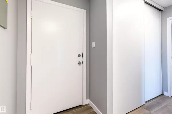 Edmonton, AB T5Y 2H5,#319 600 KIRKNESS RD NW