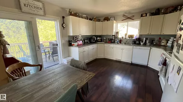 Fort Kent, AB T9N 1H0,5000 49 ST