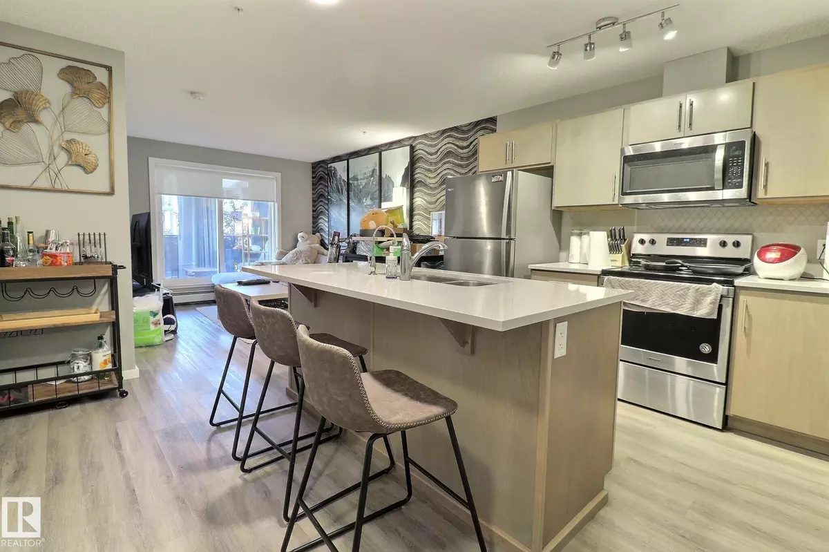 Edmonton, AB T6W 0R1,#208 394 WINDERMERE RD NW