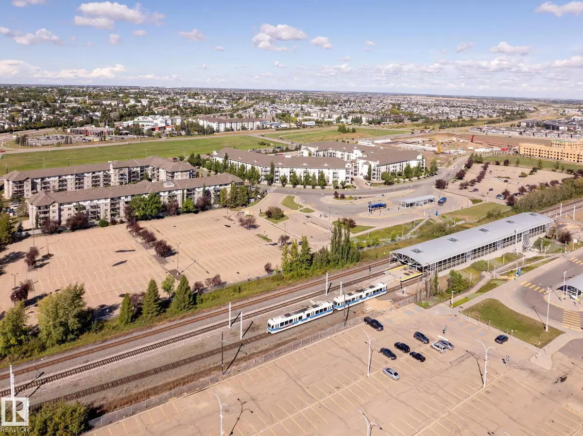 Edmonton, AB T5Y 0C5,#304 309 CLAREVIEW STATION DR. NW
