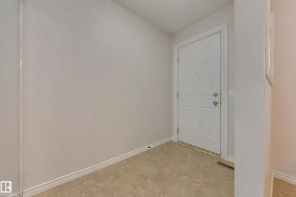 Sherwood Park, AB T8A 3Y3,226 Woodbridge WY