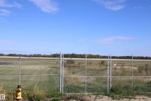 #17 27018 SH 633, Rural Sturgeon County, AB T8T 0E3