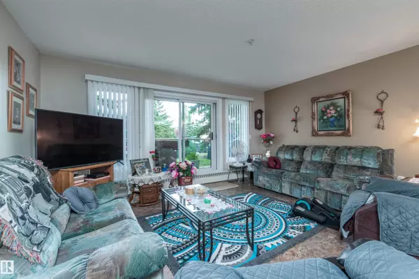 Sherwood Park, AB T8H 1W6,#103 70 Crystal LN