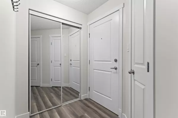 Edmonton, AB T6T 1Z2,#308 2305 35A AV NW