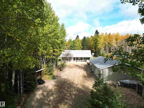 Rural Wetaskiwin County, AB T0C 0T0,6 465036 RGE RD 61