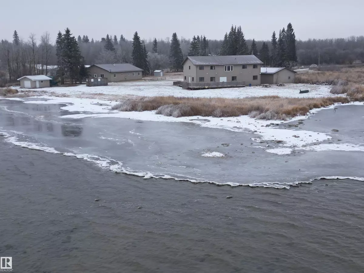 Rural Lac Ste. Anne County, AB T0E 0A0,#220 3510 STE. ANNE