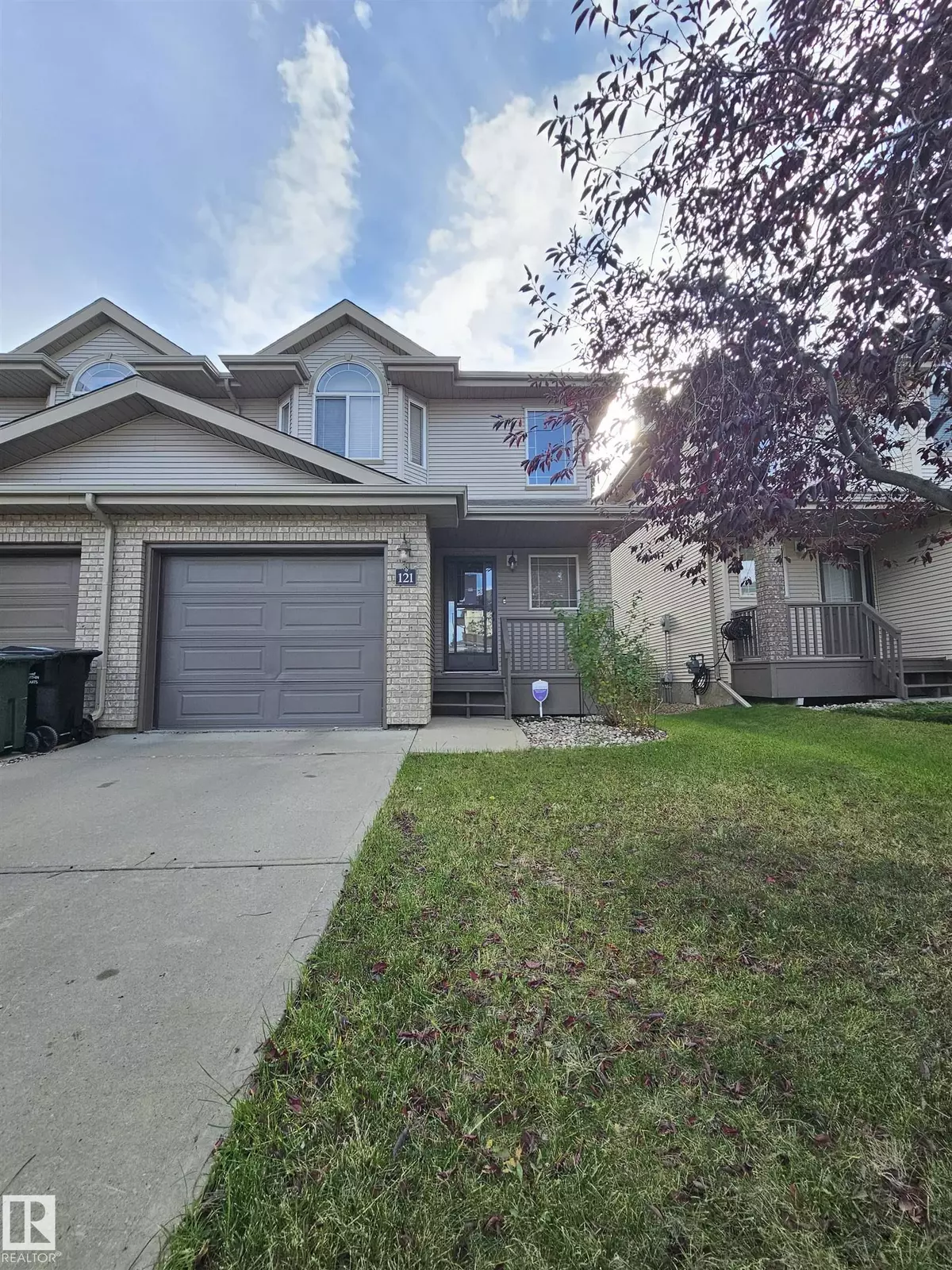 Sherwood Park, AB T8H 2M4,#121 155 CROCUS CR