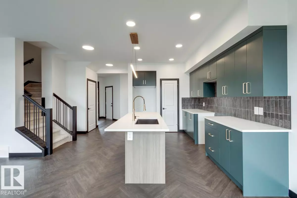 St. Albert, AB T8T 2C5,75 CHAMBERY CR