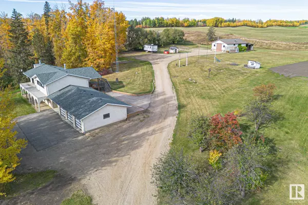 Rural Parkland County, AB T7Y 0A6,7 53512 Hwy 779