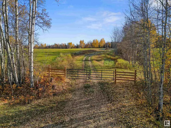 Rural Parkland County, AB T7A 2A2,52421 RGE ROAD 72