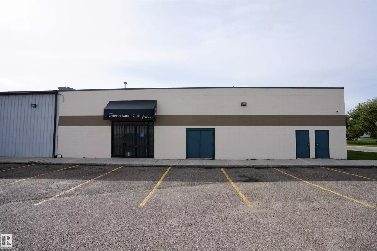St. Paul Town, AB T0A 3A1,#700 5556 50 AV