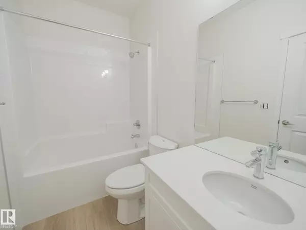 Ardrossan, AB T8E 0B6,65 BAKER ST