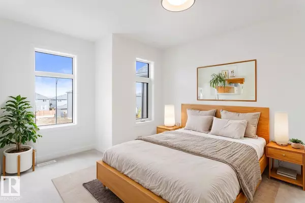 Sherwood Park, AB T8H 2Z3,130 CANTER WD