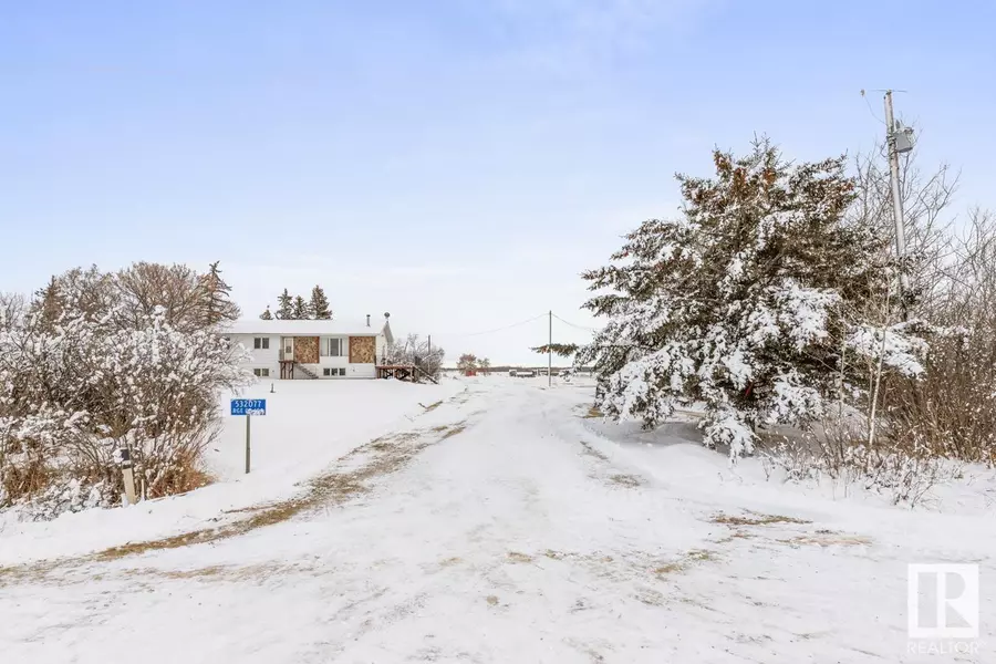 532077 RR180, Rural Lamont County, AB T0B 3H0