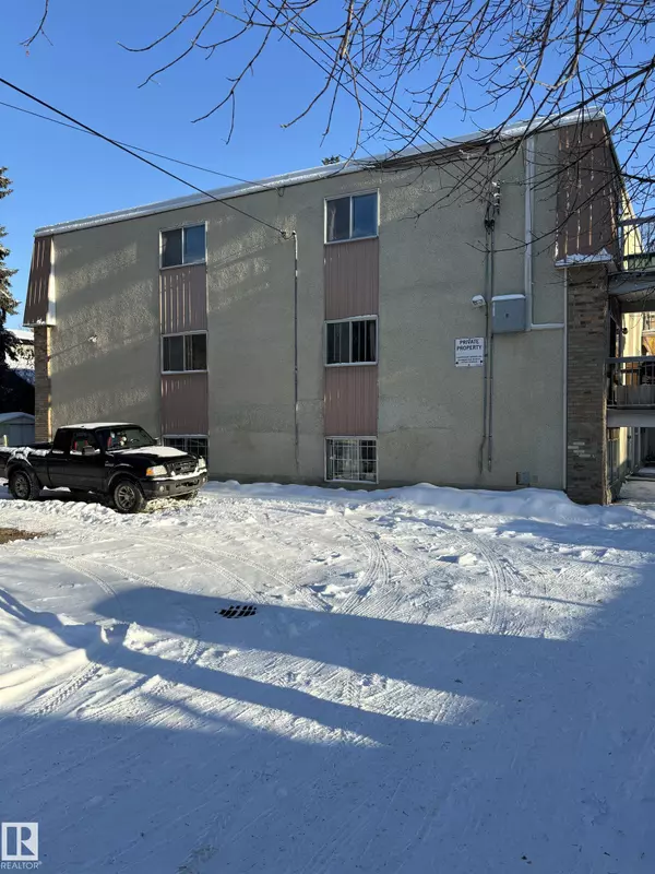 Edmonton, AB T5H 2Z3,10812 107 ST NW NW
