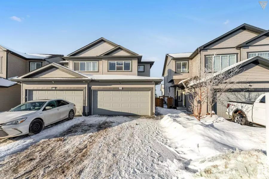 3720 4 ST NW, Edmonton, AB T6T 2L7