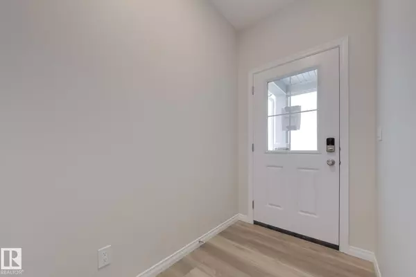 Edmonton, AB T5S 0T7,13023 213 ST NW