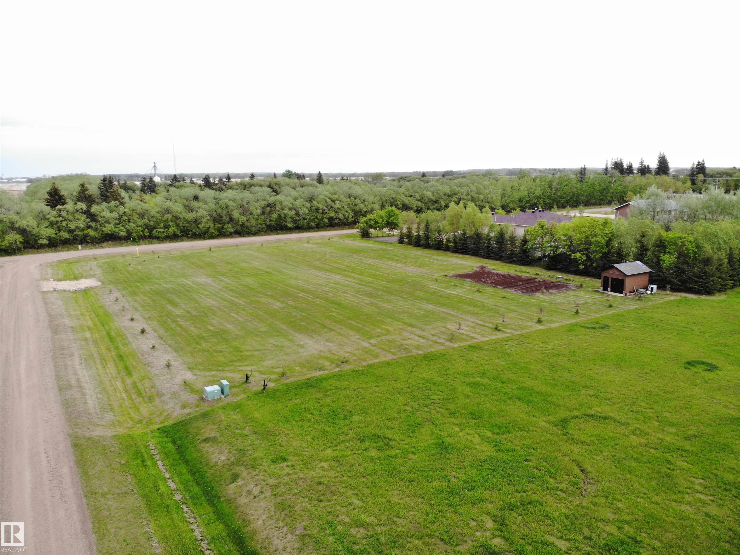 Rural Westlock County, AB T0O 0P0,#38 27118 Hwy 18