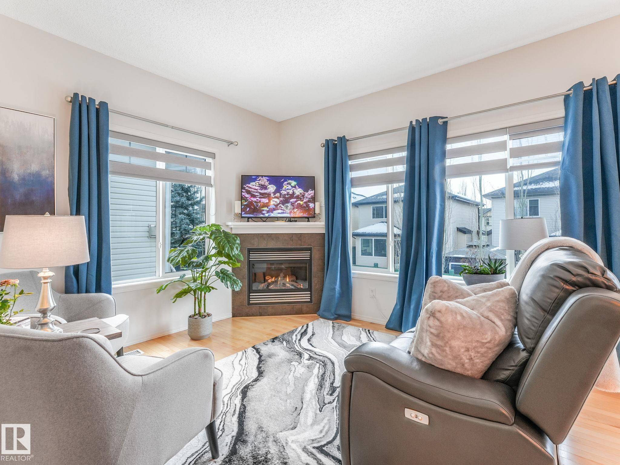 Edmonton, AB T6R 3N7,#49 2508 HANNA CR NW