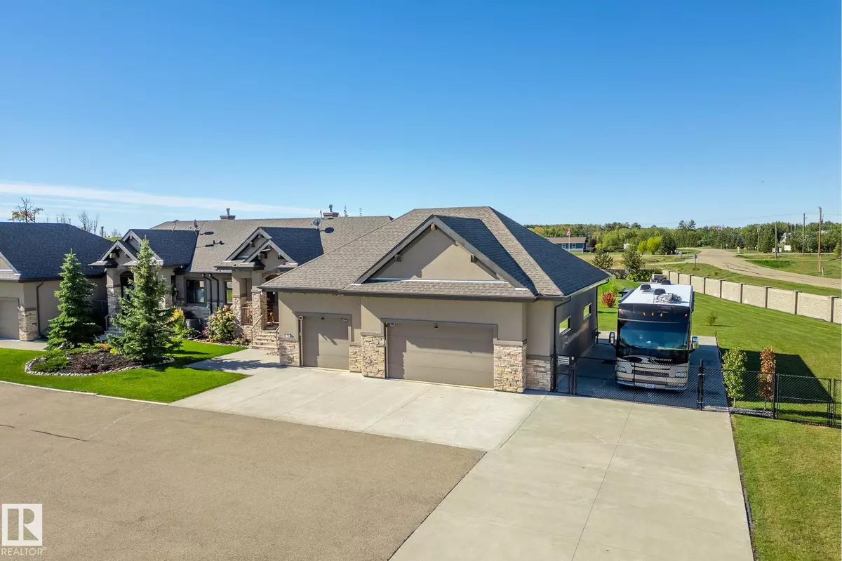 Rural Parkland County, AB T7X 3M5,1A 53521 RGE ROAD 272