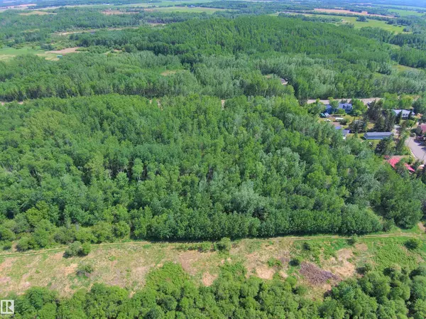 Rural Sturgeon County, AB T8R 0K4,55230 RG RD 10