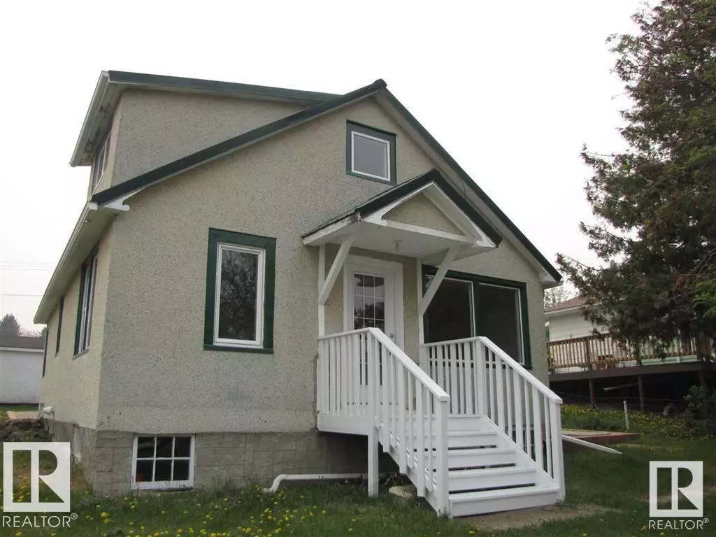 Sangudo, AB T0E 2A0,4911 51 AV