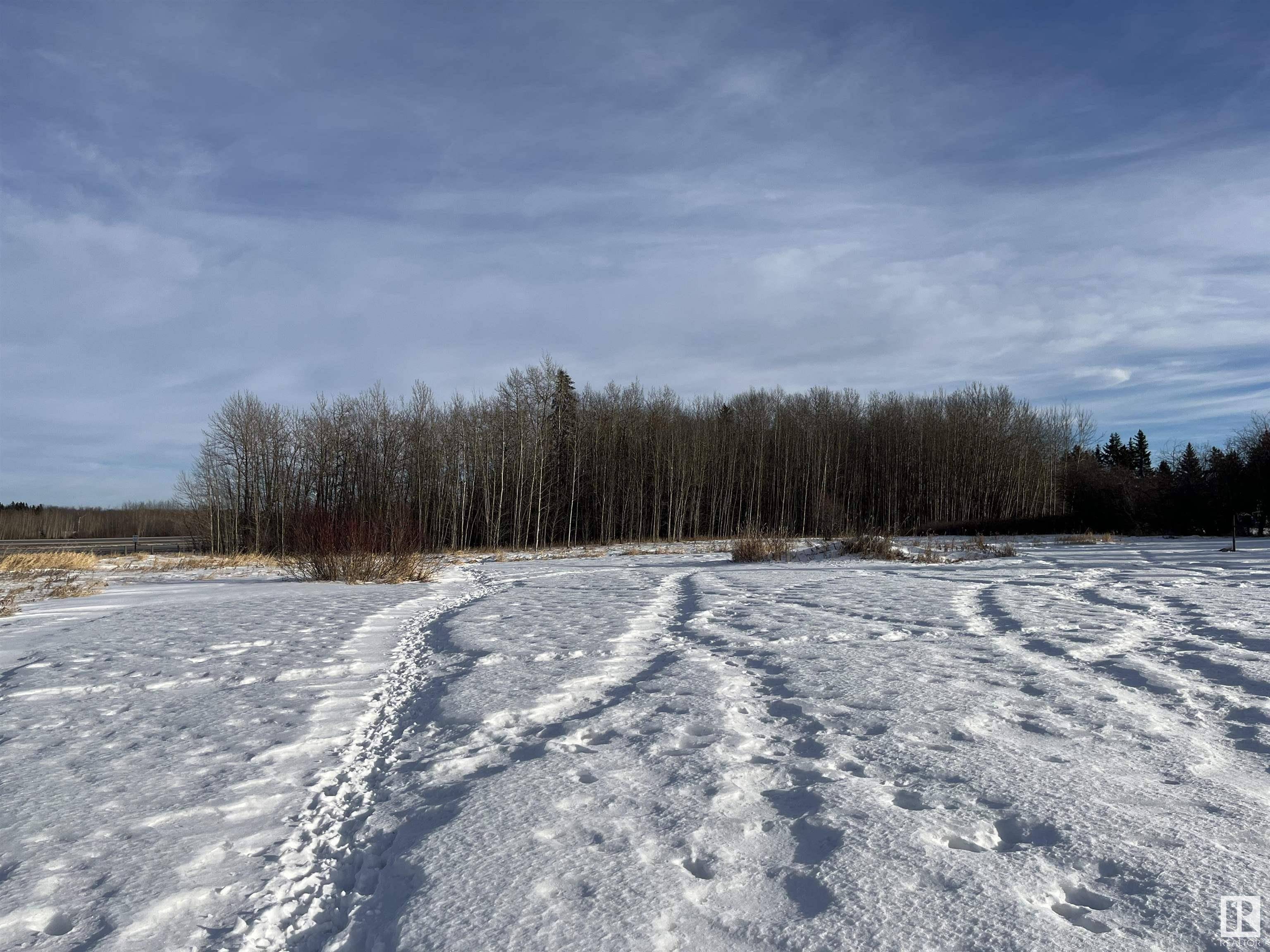 Cherhill, AB T0E 0J0,56102 Range Rd 53