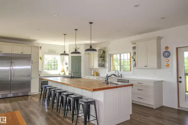 Rural Two Hills County, AB T0A 4K0,551040 Range Road 85