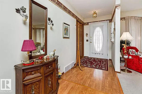 Sherwood Park, AB T8H 1N5,63 ASTER PL