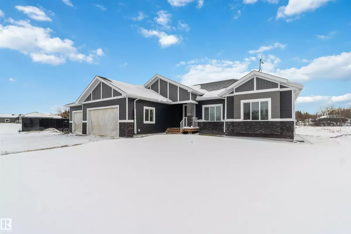 Rural Parkland County, AB T7X 3S4,#4 54104 RGE ROAD 274