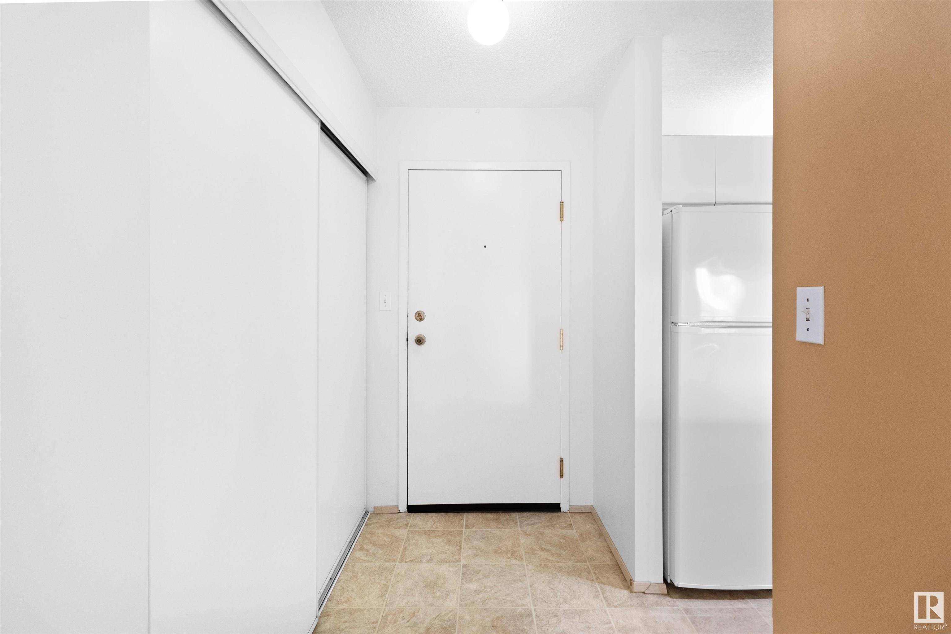 Edmonton, AB T5T 6B9,#323 9620 174 ST NW