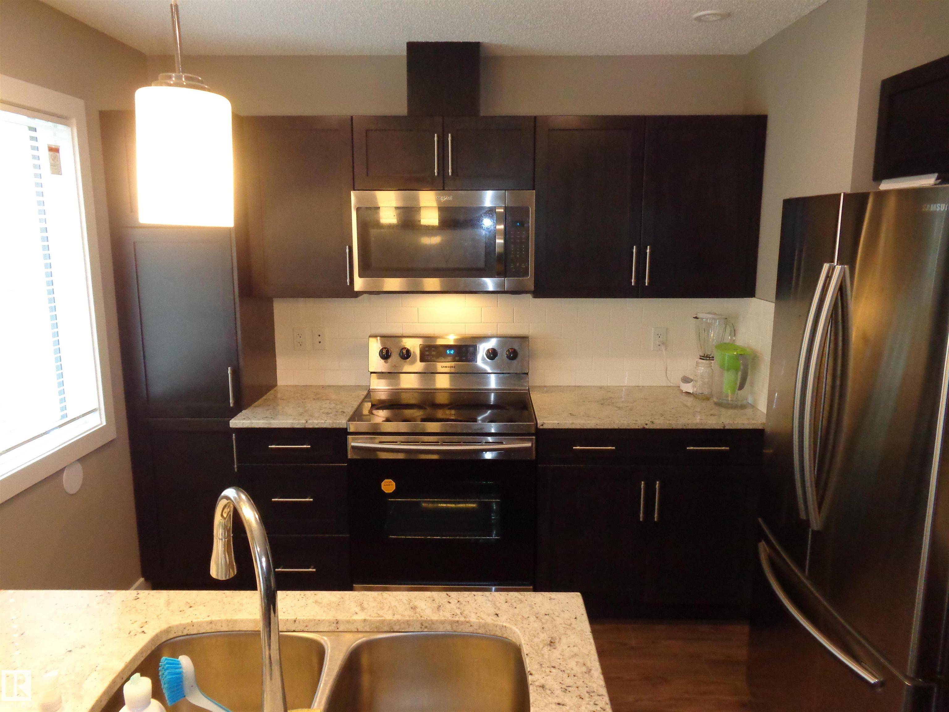 Edmonton, AB T5A 0Z6,#54 415 CLAREVIEW RD NW