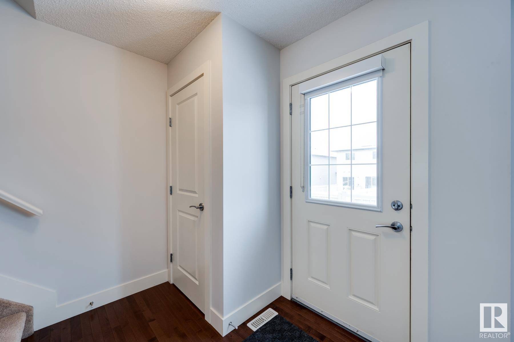 Edmonton, AB T6T 1A5,#29 2922 MAPLE WY NW