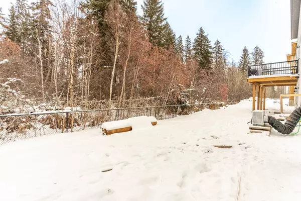 Edmonton, AB T6M 0K7,#19 5122 213A ST NW
